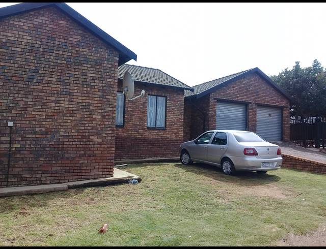 3 BEDROOM HOUSE FOR SALE IN DANVILLE